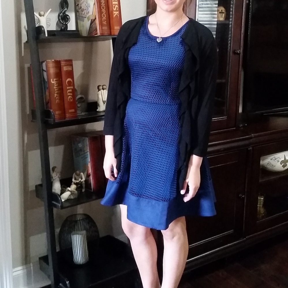 Dress - Picture 6 of 7